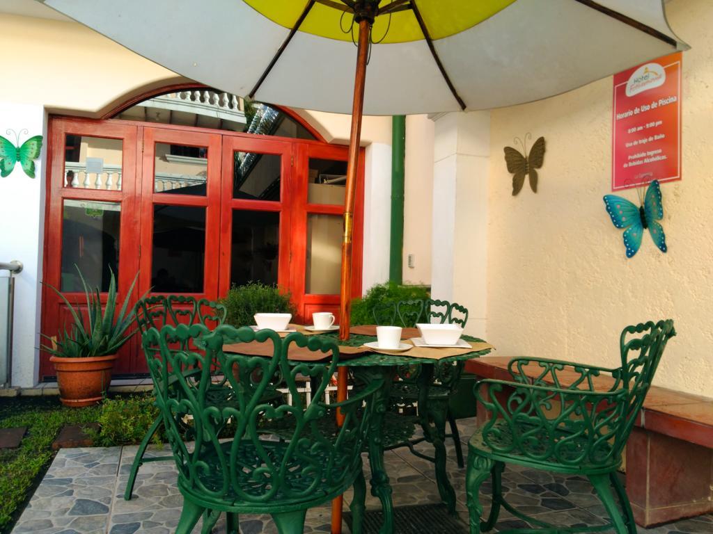 Fotherhouse San Salvador