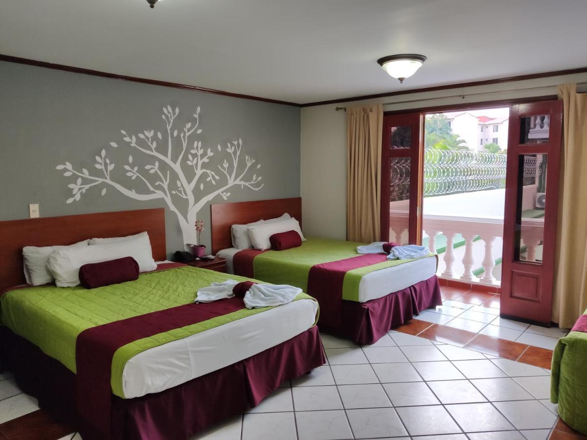 Fotherhouse Hotel San Salvador